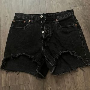 Abercrombie High Rise 4” short
